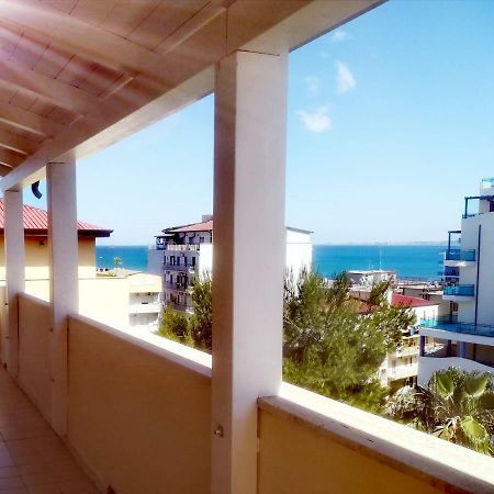 Affitti Brevi- Mediterraneo Crotone Exterior foto
